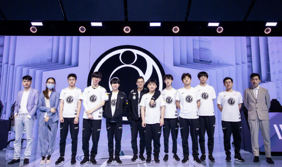 它更是关于 它更是关于