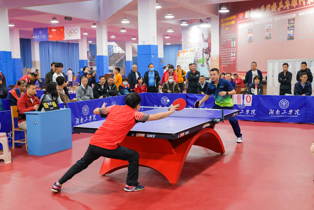 他的队友们 他的队友们