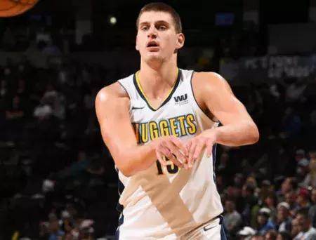 场控球也带 场控球也带